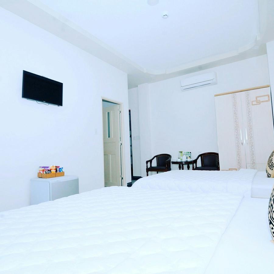 Jiny Tran Hotel Duong Dong  外观 照片