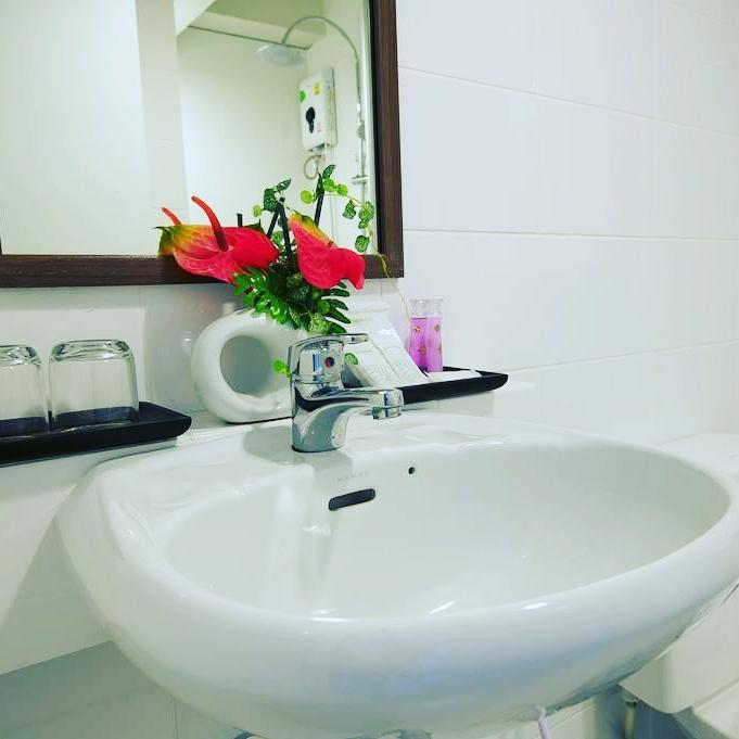 Jiny Tran Hotel Duong Dong  外观 照片