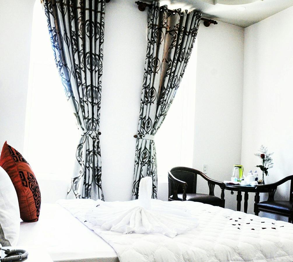 Jiny Tran Hotel Duong Dong  外观 照片