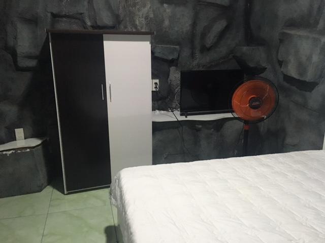Jiny Tran Hotel Duong Dong  外观 照片
