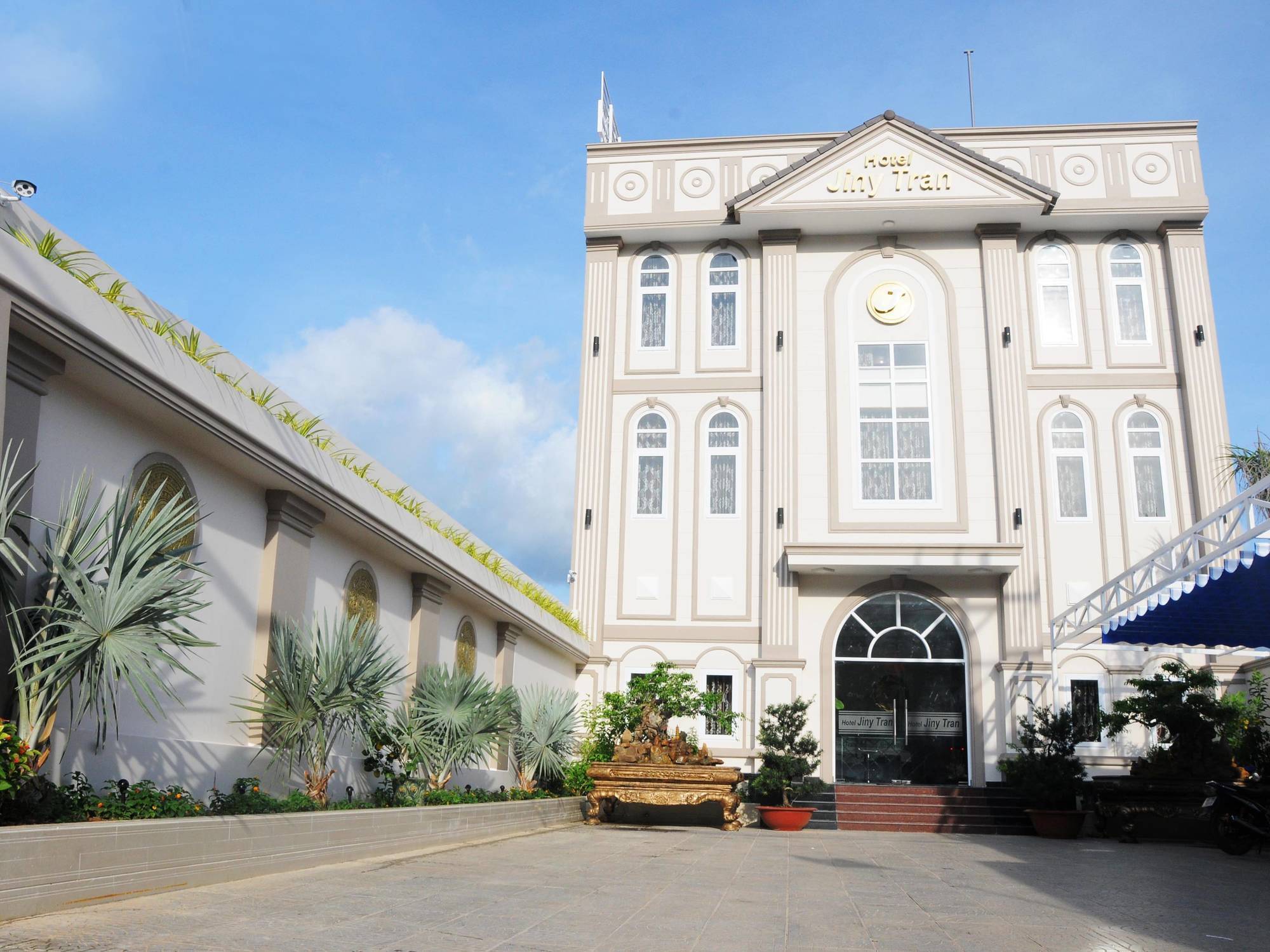 Jiny Tran Hotel Duong Dong  外观 照片